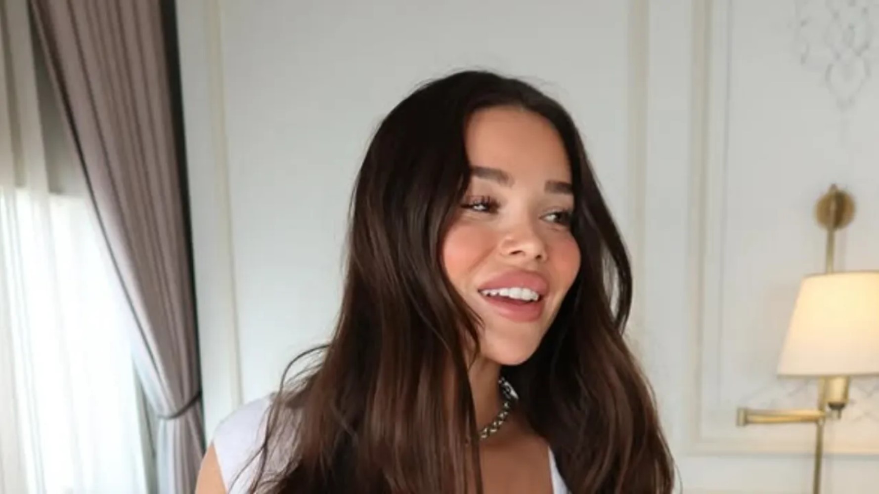 Ünlülere yönelik yeni bir operasyon yapılmıştı: O isimler Ela Rümeysa Cebeci'nin arşivinden çıktı! 'Dahası var...'