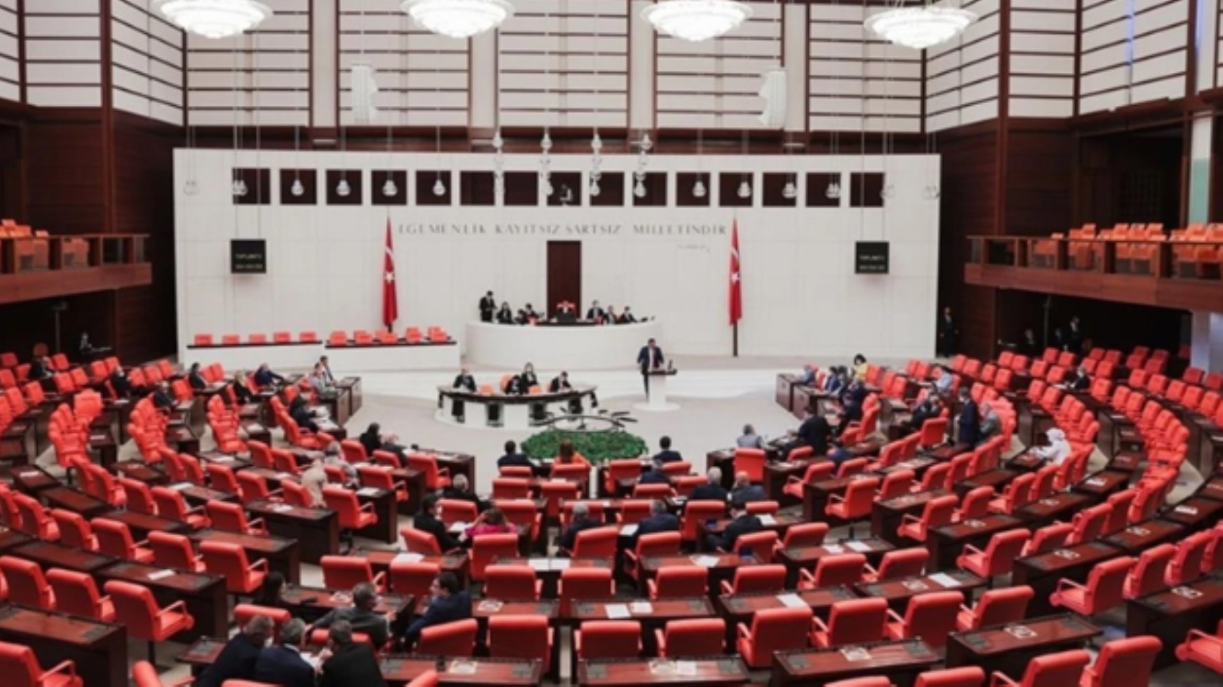 11. Yargı Paketi, TBMM'de kabul edildi: On binlerce mahkuma tahliye yolu