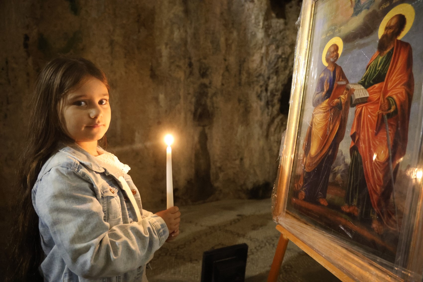 Dünya'nın ilk mağara kilisesinde Noel ayini