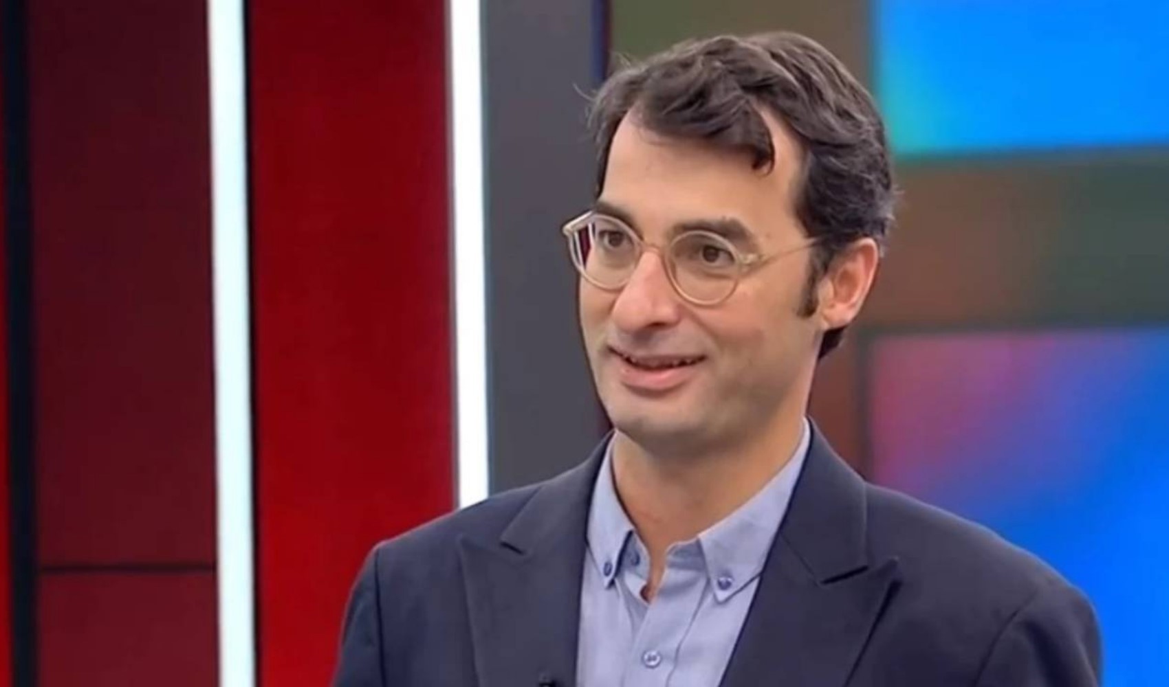 Barış Terkoğlu’nun gözaltına alınmasına tepki yağdı: 'Gazetecilik suç değildir'