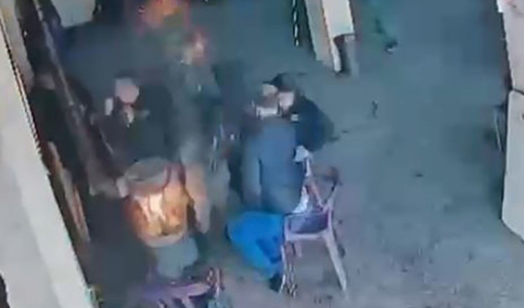 Sobaya dökülen mazot bomba gibi patladı