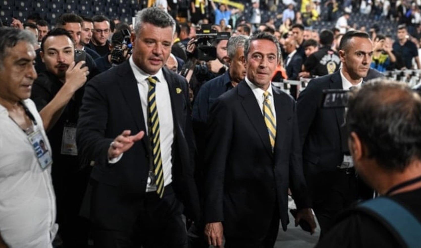 Fenerbahçe'den olağanüstü kongre açıklaması