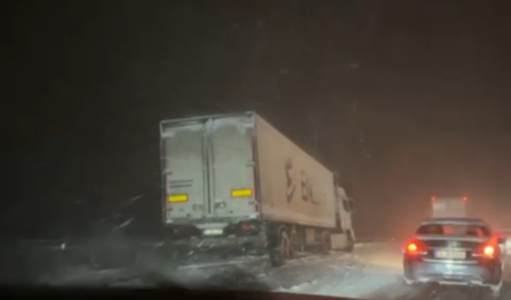 Bolu Dağı ağır tonajlı araçların geçişine kapatıldı