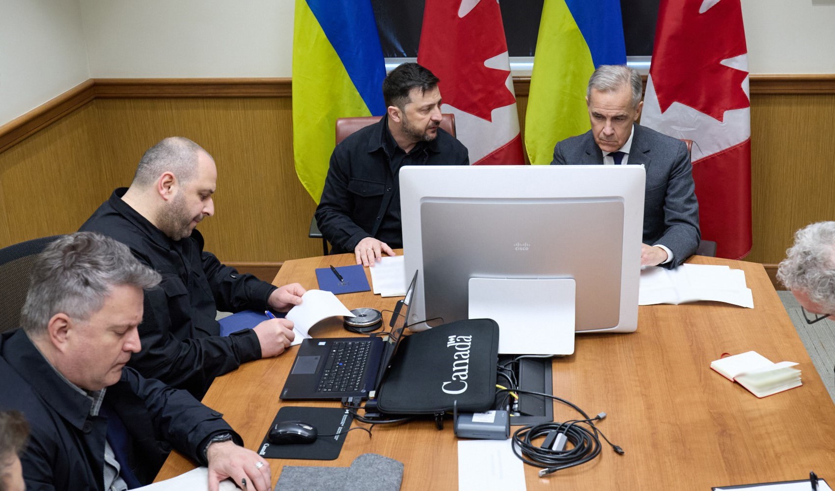 Zelenskiy, Trump öncesi Avrupalı liderlerle görüştü