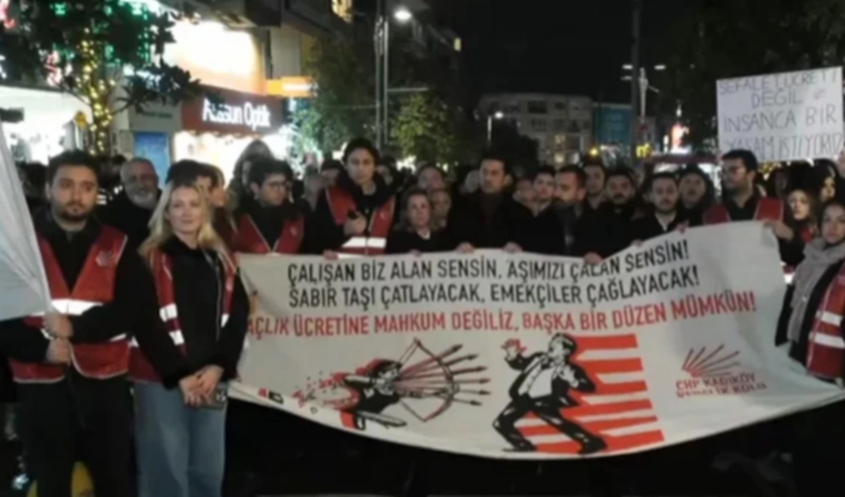 Asgari ücret protestosu yapmışlardı: CHP Kadıköy Gençlik Kolları yöneticisi tutuklandı