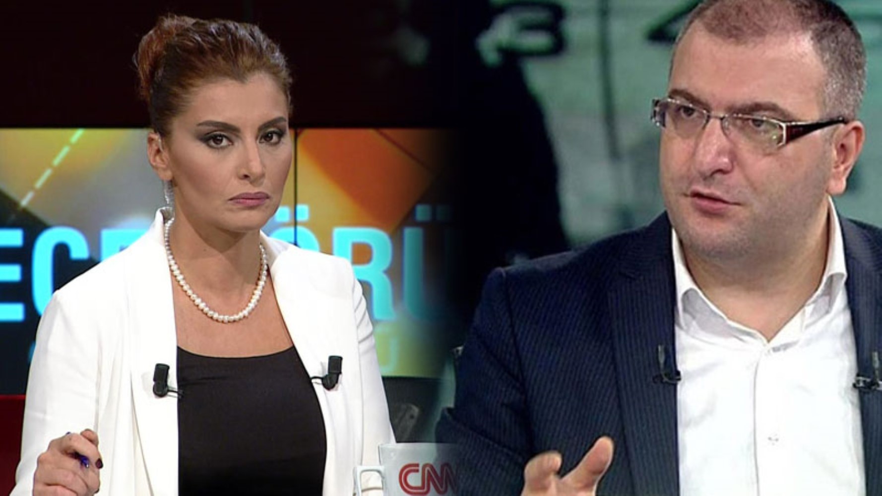 İktidar medyasında kavganın ateşi sönmüyor: Cem Küçük, Hande Fırat'ı topa tuttu! 'Bir gün Özgür Özel’le de araları iyi olacak'