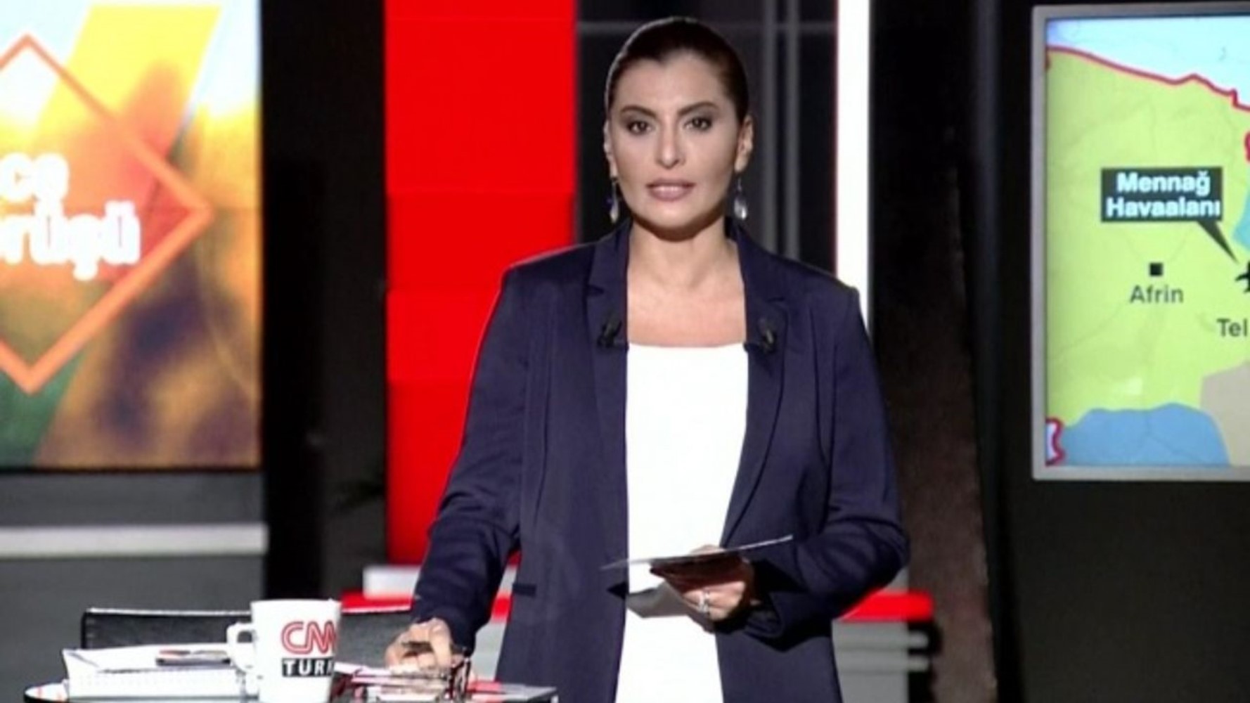 İktidar medyasında kavganın ateşi sönmüyor: Cem Küçük, Hande Fırat'ı topa tuttu! 'Bir gün Özgür Özel’le de araları iyi olacak'