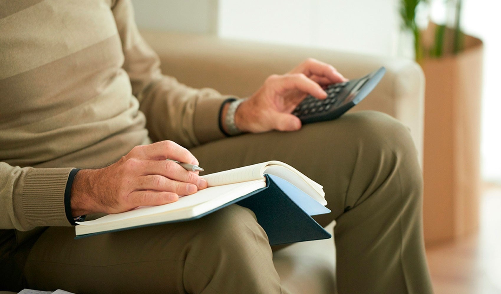 Emekliler 2026'ya Eylemle Giriyor: “Sefalet Maaşına Karşı Kadıköy’deyiz”