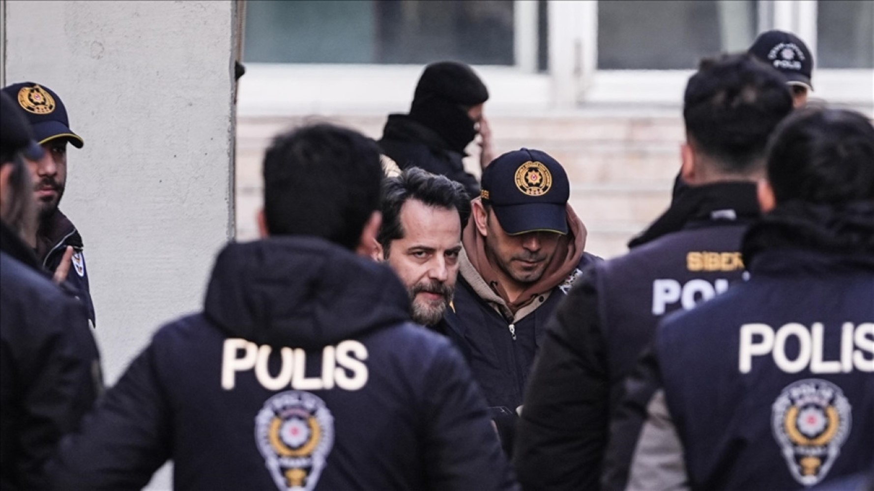 Erden Timur'un aylık geliri ortaya çıktı