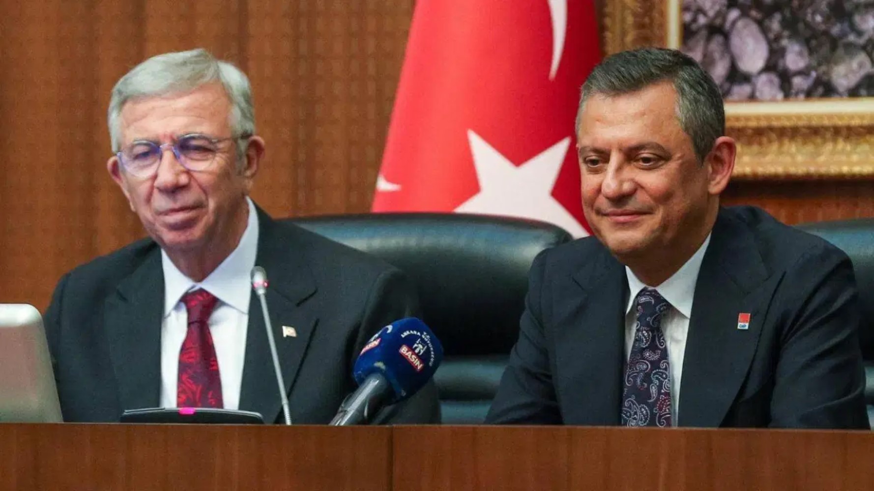 Özgür Özel'den Mansur Yavaş'ın olası adaylığıyla ilgili açıklama