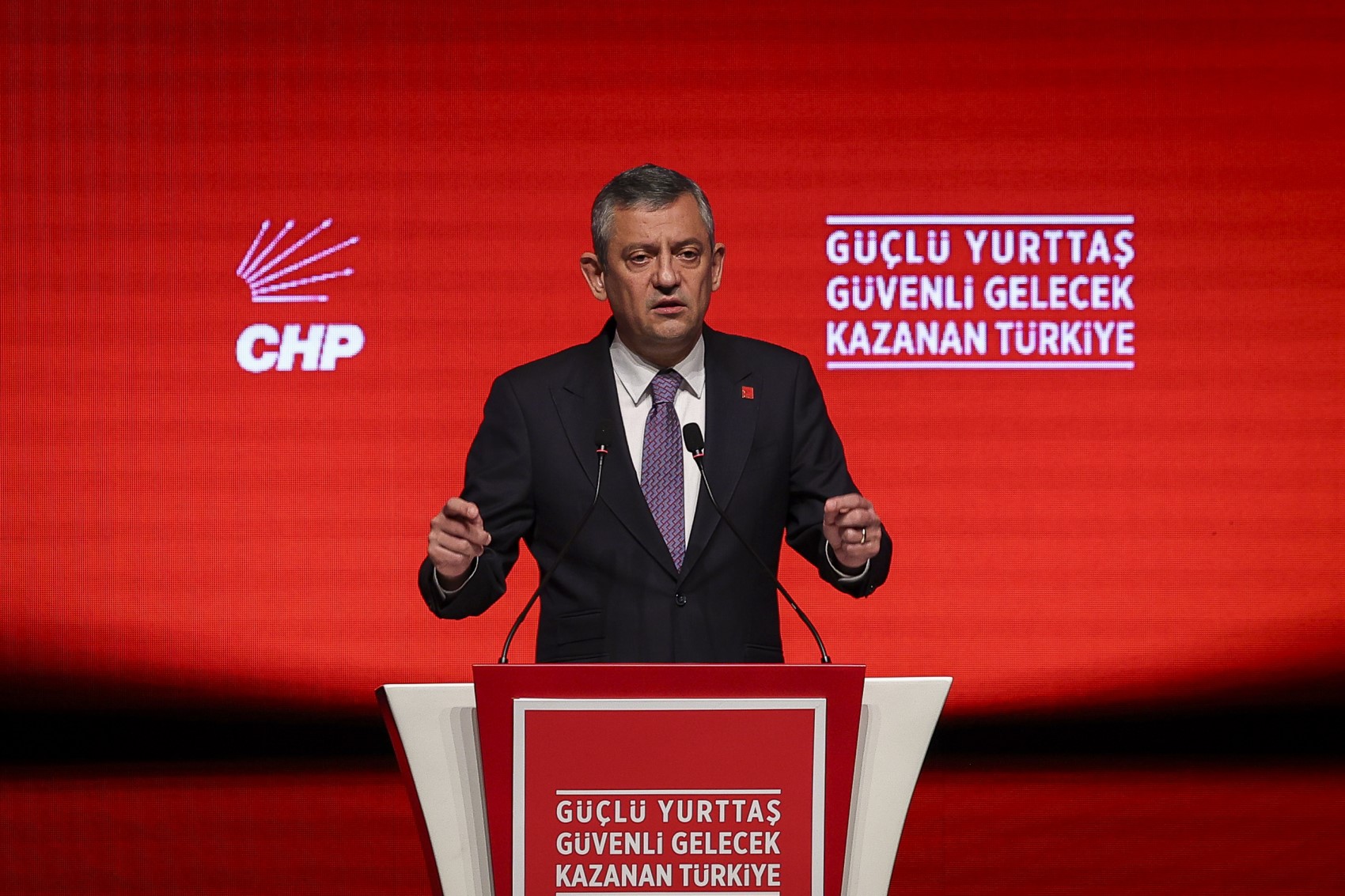 Özgür Özel'den Mansur Yavaş'ın olası adaylığıyla ilgili açıklama