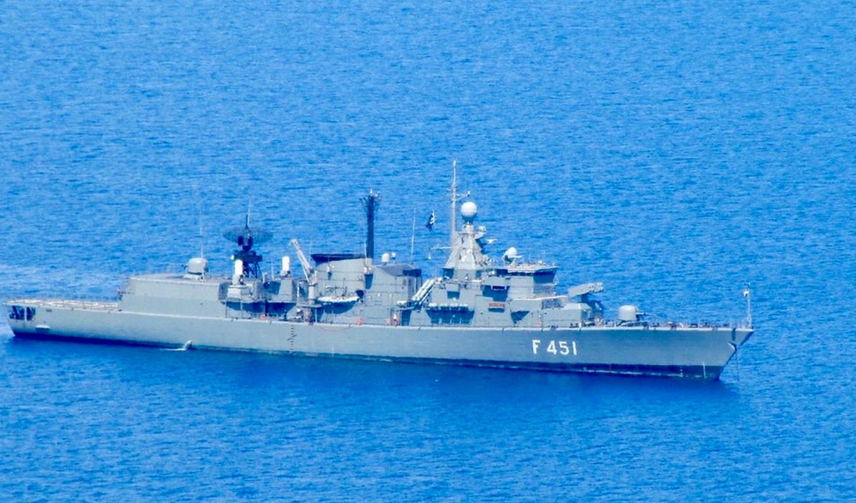 Yunanistan Ege’de sorun çıkarmaya doymuyor