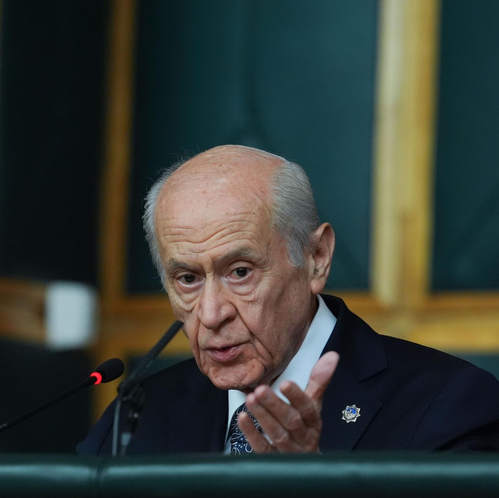 Bahçeli, şehit aileleri ve gazilere seslendi