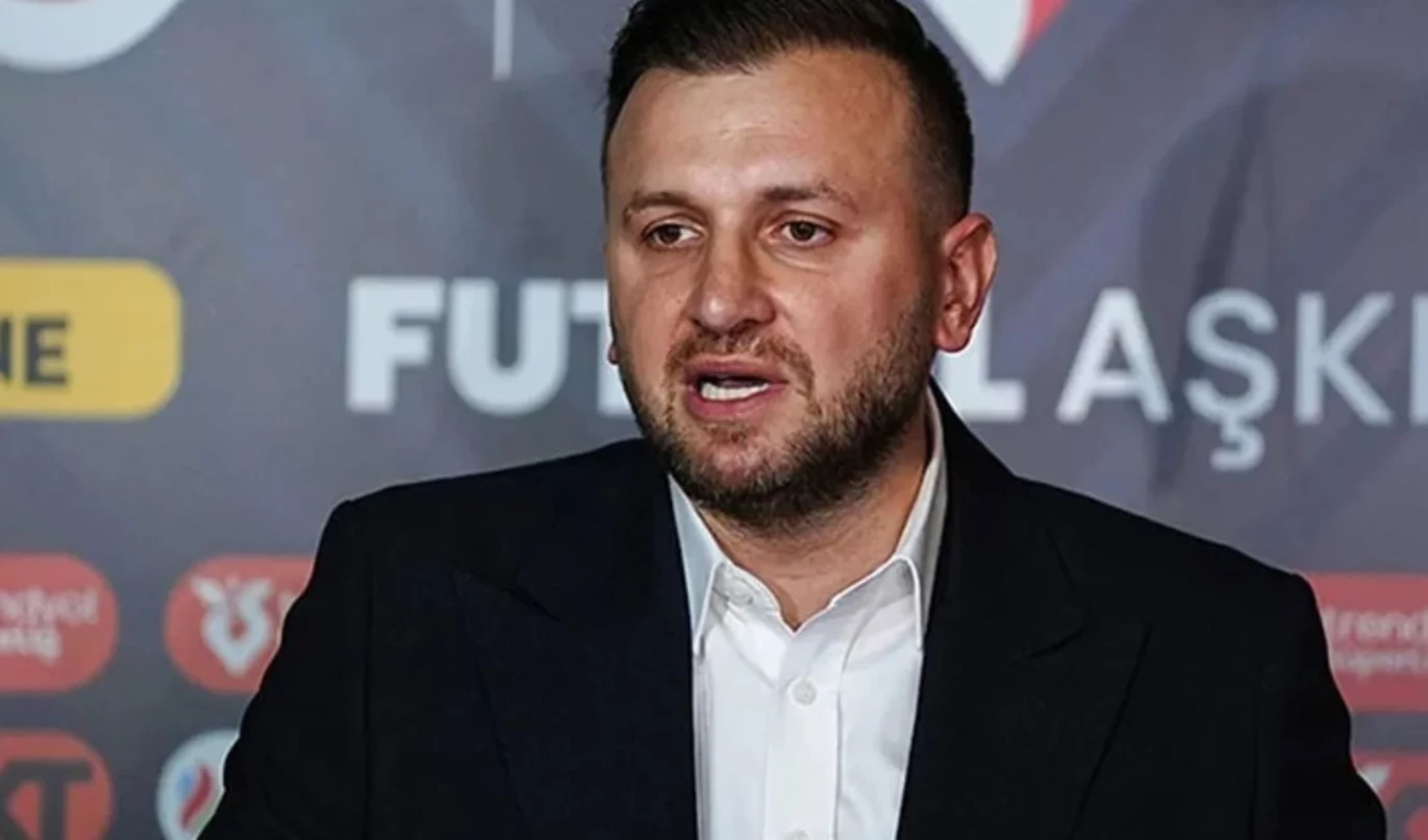 Futbolda yasa dışı bahis soruşturması büyüyor... 'Çok önemli bir teknik direktörün ismi geçiyor'