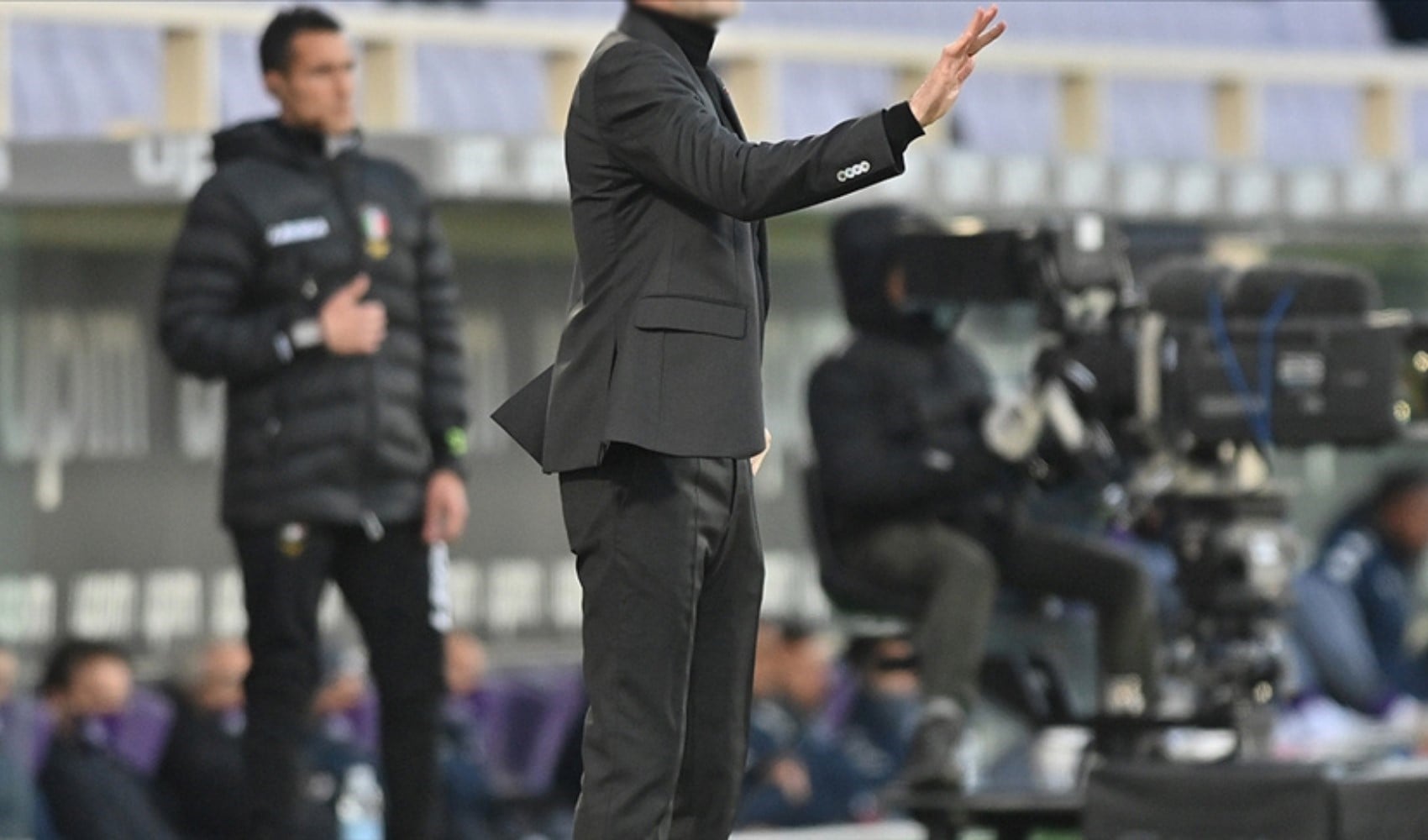 'Çok önemli bir teknik direktörün ismi geçiyor'