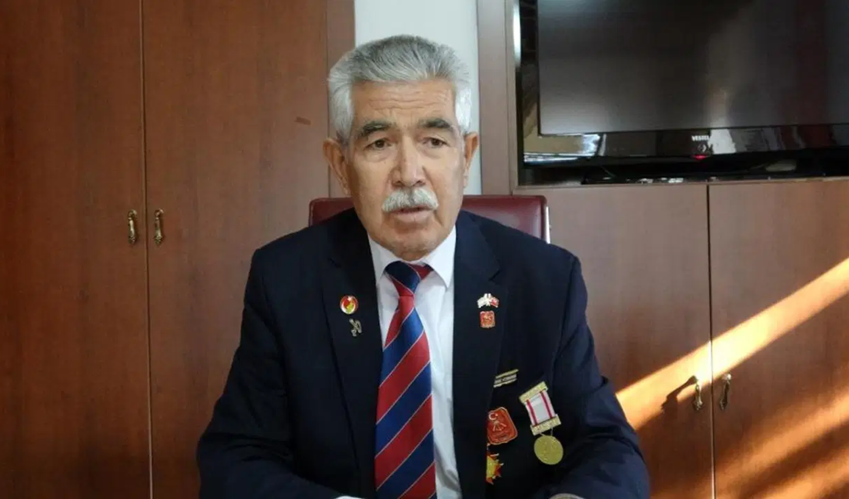 Kayseri'de cami çıkışı yolun karşısına geçen dernek başkanı kazada yaşamını yitirdi