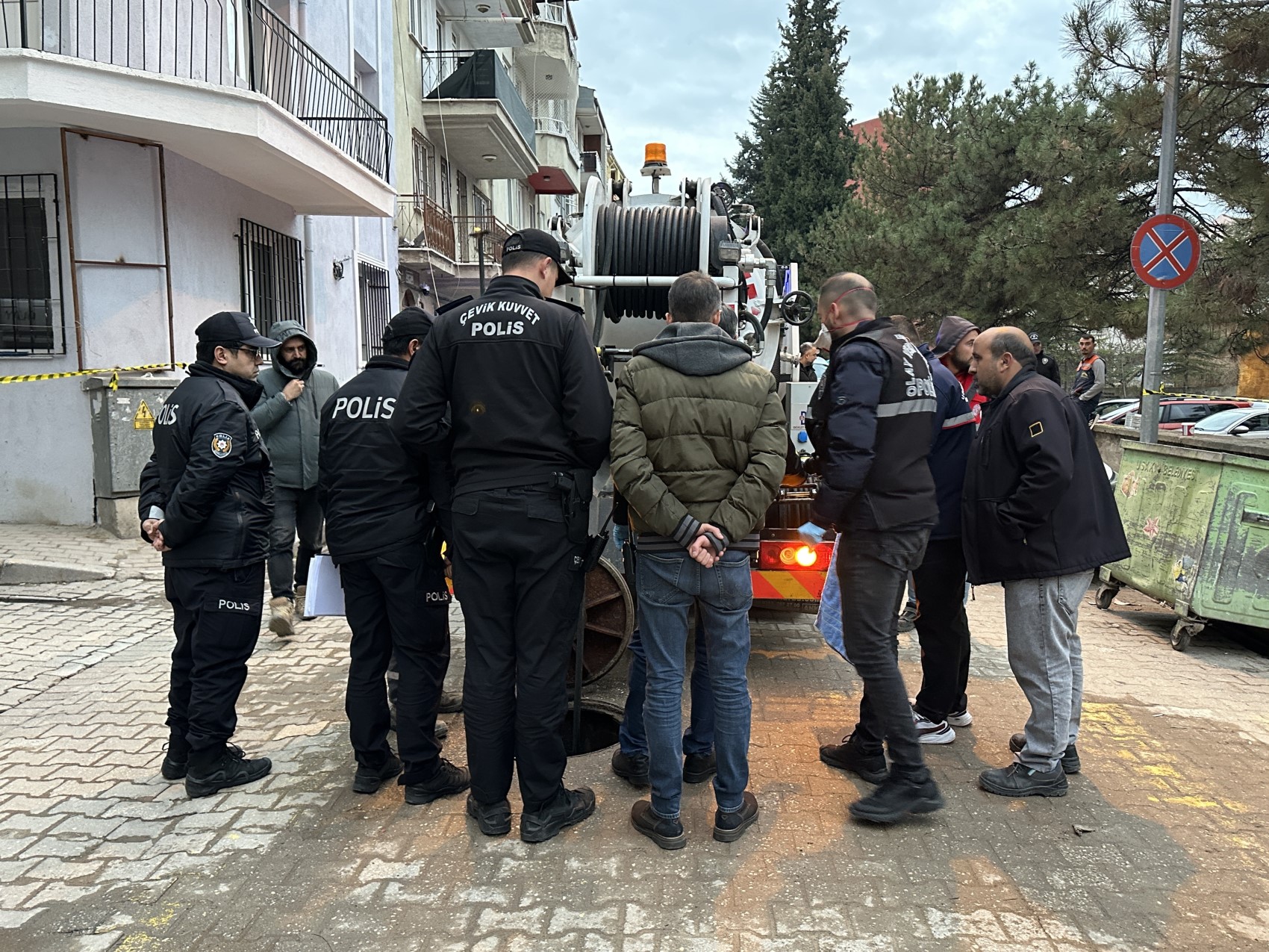 Kanalizasyonda bulunan ceninin kime ait olduğunu polis çözdü