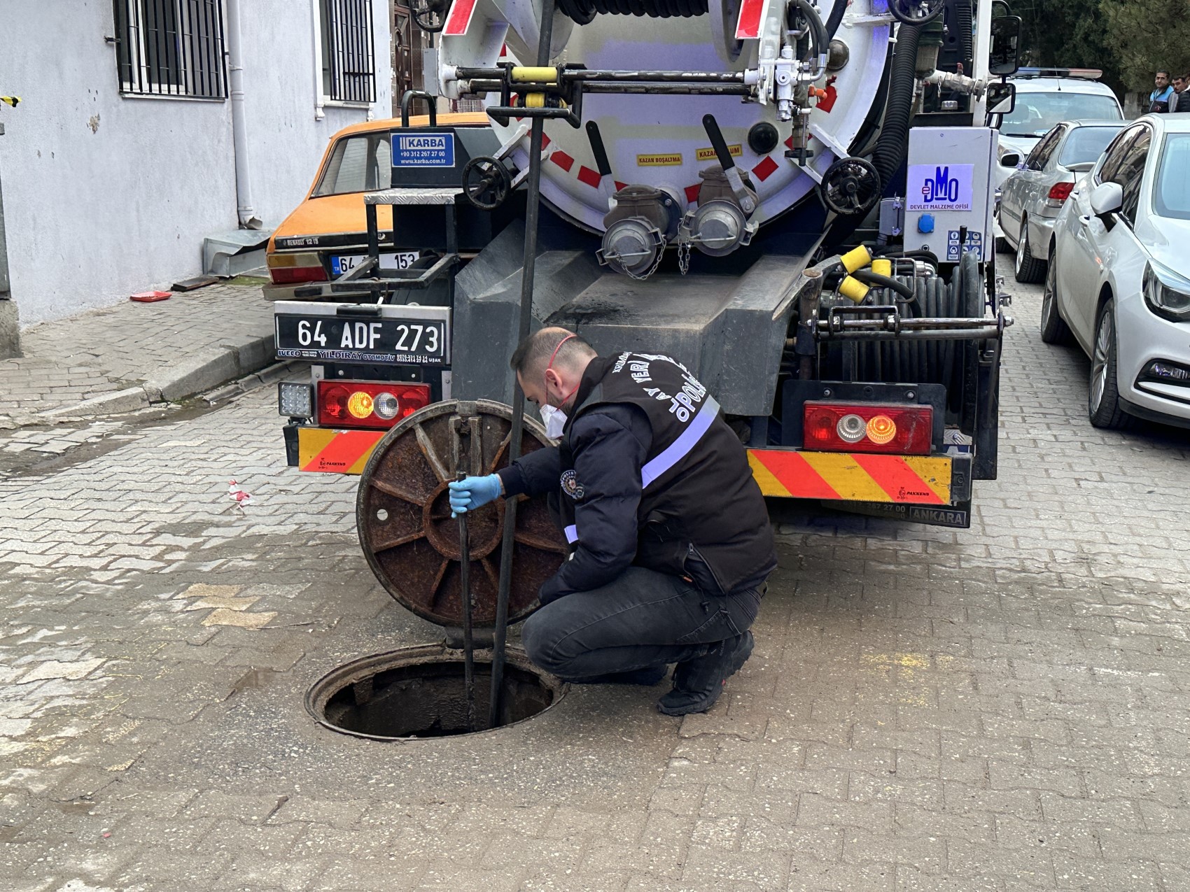 Kanalizasyonda bulunan ceninin kime ait olduğunu polis çözdü
