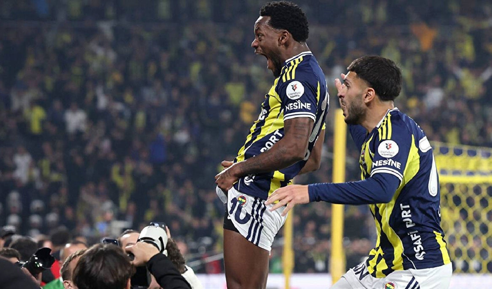 Galatasaray'dan Jhon Duran hakkında suç duyurusu!