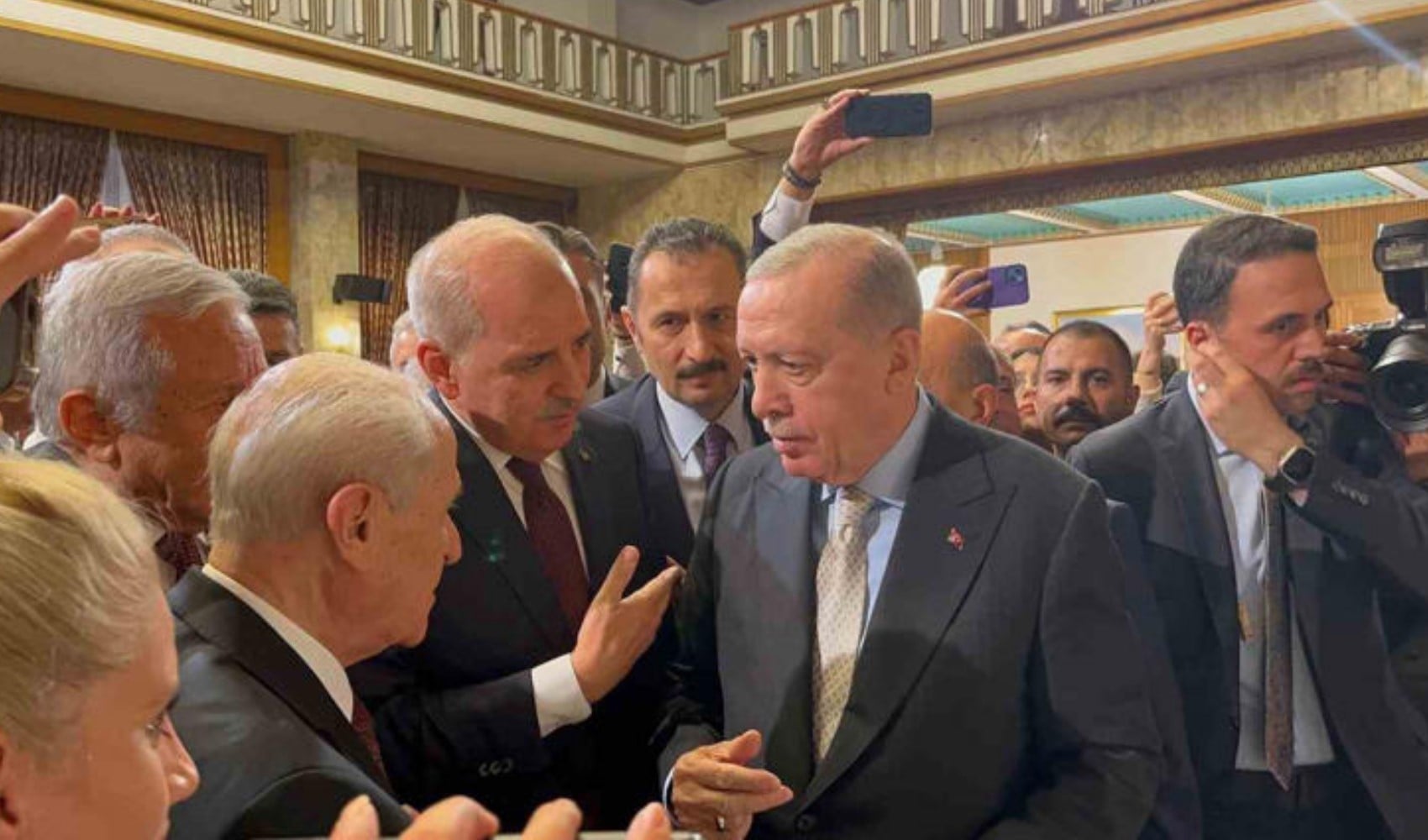 'Bahçeli modeli' rafa mı kalktı? Numan Kurtulmuş'tan şaşırtan çıkış