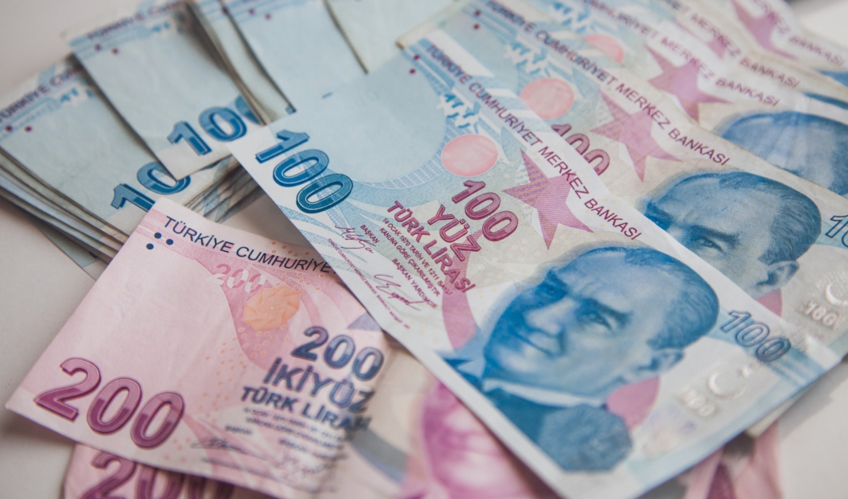 Memur ve emeklinin alacağı zam büyük ölçüde netleşti