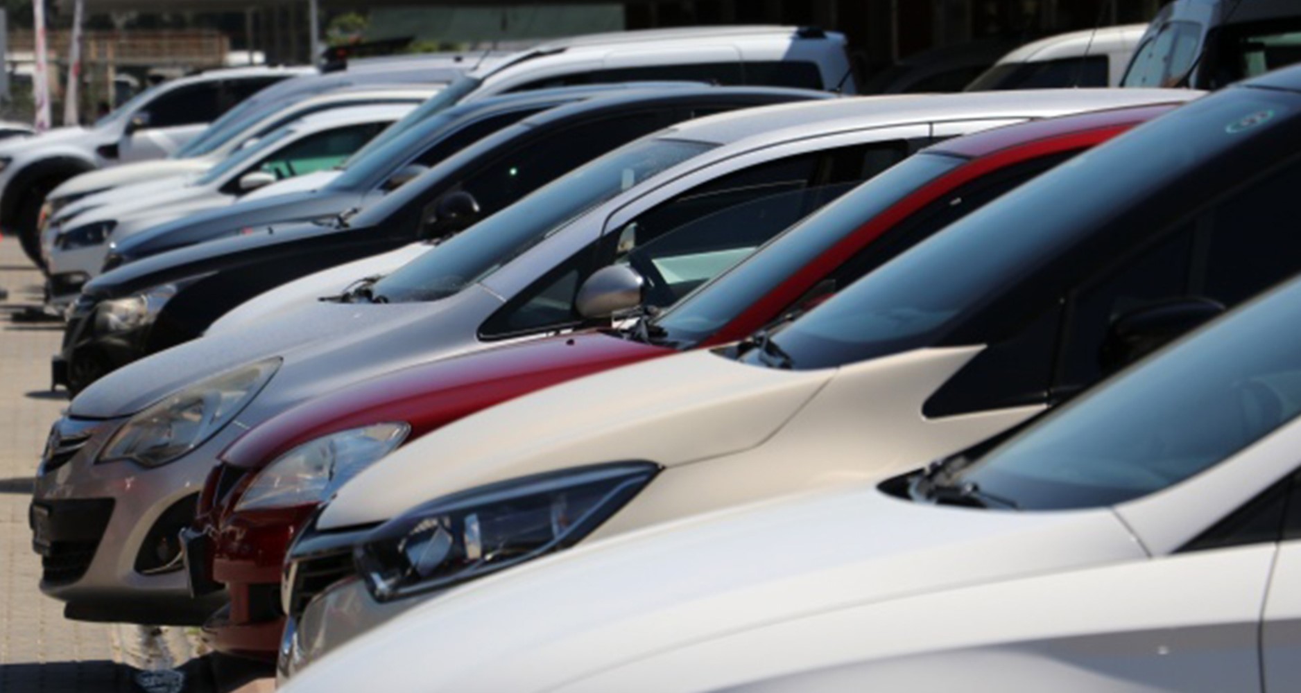 Zirve el değiştirdi: Otomotiv pazarında kasım sürprizi... En çok satan markalar belli oldu