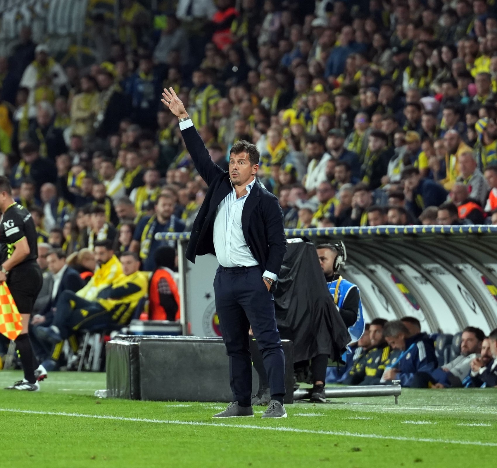 Süper Lig'de 14 haftada 12 teknik direktör değişikliği