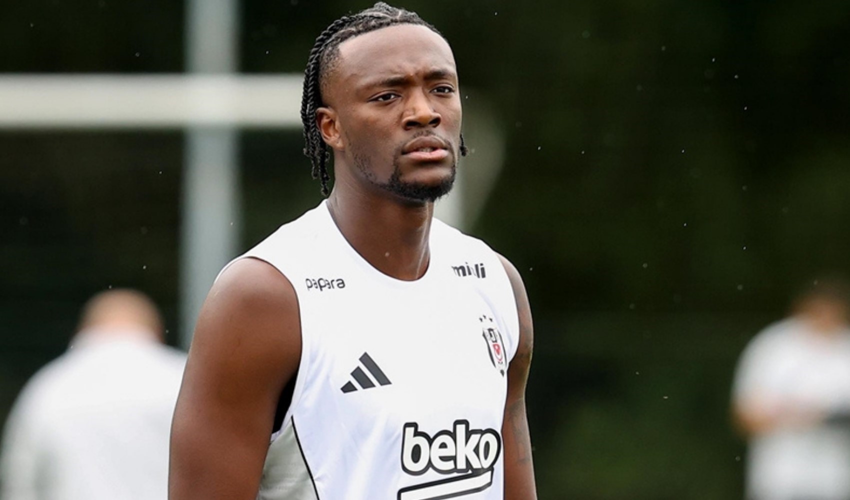 Beşiktaş Abraham'la yollarını ayırıyor