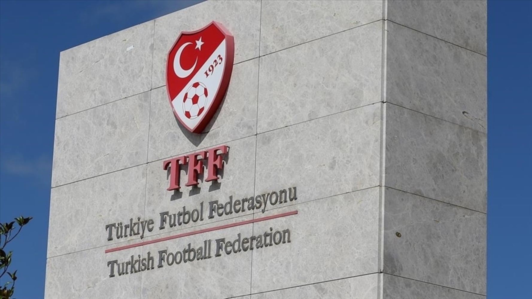 TFF küme düşürme cezasına mı hazırlanıyor? Ağır cezalar için düğmeye basıldı