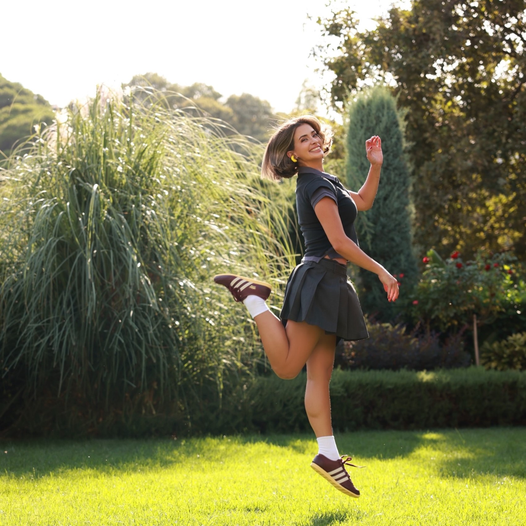 Volkan Bahçekapılı'yla boşanmıştı: Buse Terim yeni sevgilisiyle peş peşe fotoğraflarını paylaştı