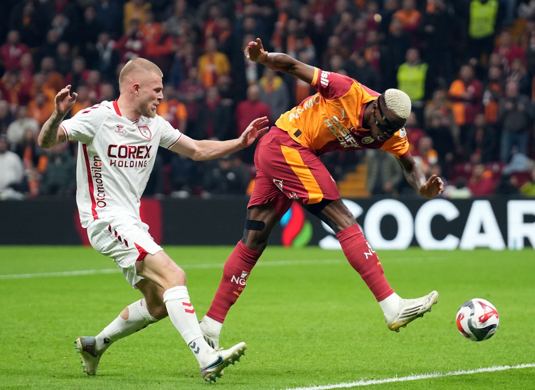Galatasaray- Samsunspor maçındaki tartışmalı penaltı pozisyonu için kim ne dedi? Trio ekibi yorumladı