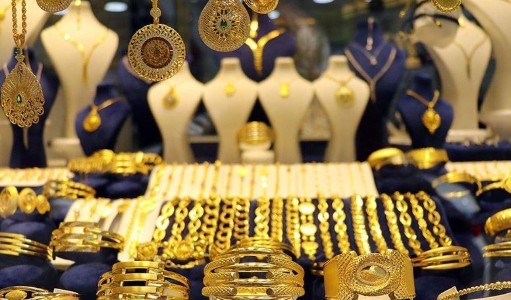 Büyükçekmece'de kuyumcu vurgunu: Milyonlarla kayıplara karıştı