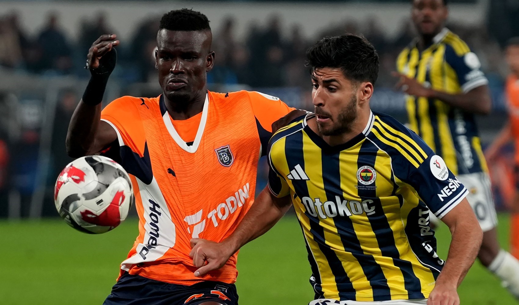 Fenerbahçe, Başakşehir’e 7 maç sonra puan kaybetti