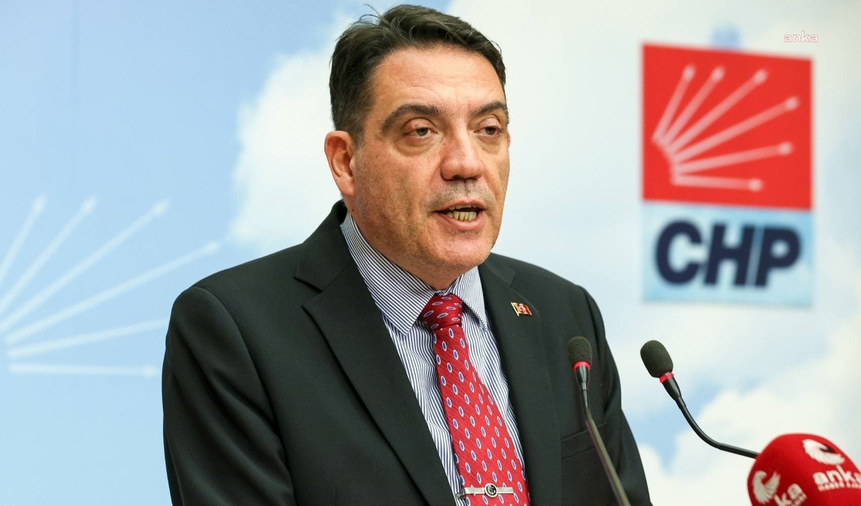 Özgür Özel'in A Takımı belli oldu! İşte CHP'nin yeni MYK'sı