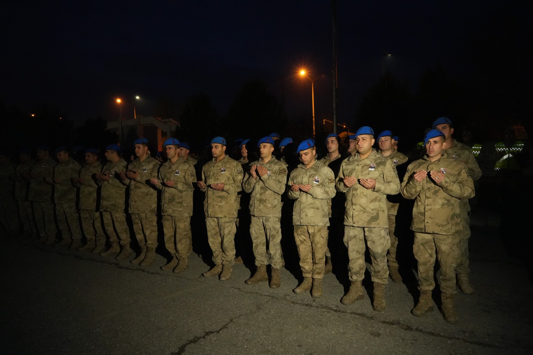 Üsteğmen Ali Kablan silah kazasında hayatını kaybetti: Makam odasında gerçekleşti