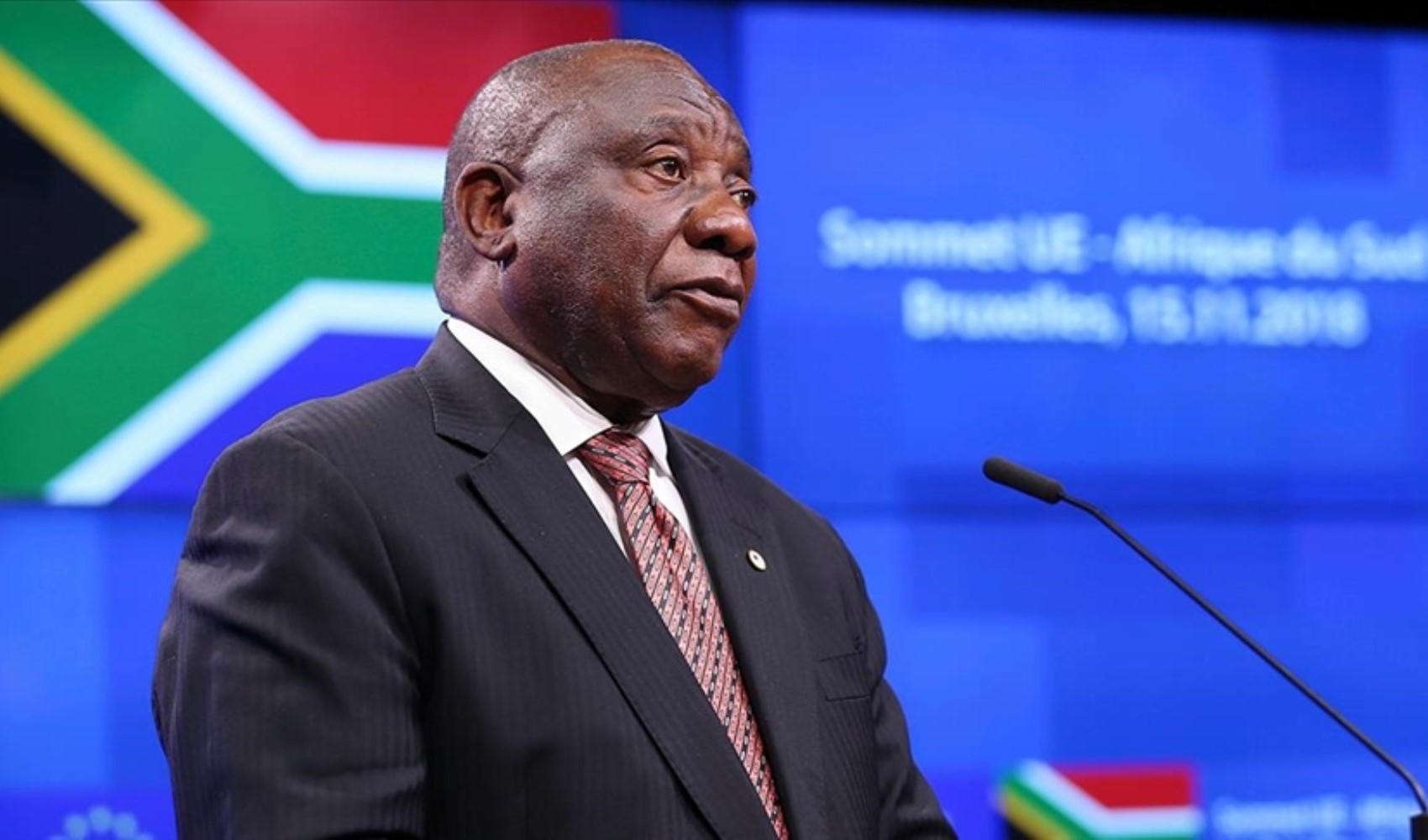 Güney Afrika 90 günlük vize muafiyetini kaldırdı