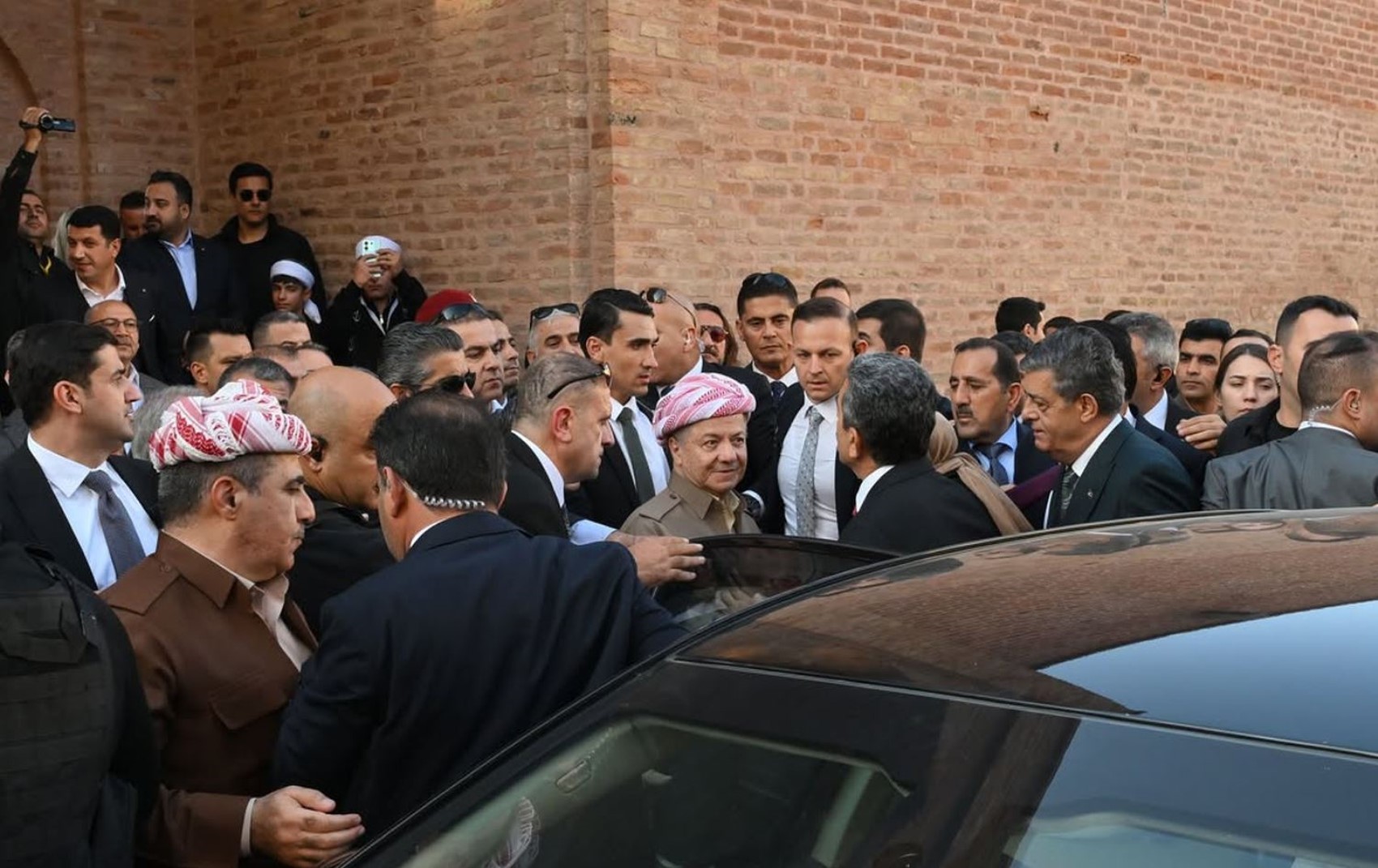 Barzani'nin Şırnak ziyareti krize dönüştü: Ali Yerlikaya'ya bir tepki de MHP'den geldi! Koltuğu sallanıyor mu?