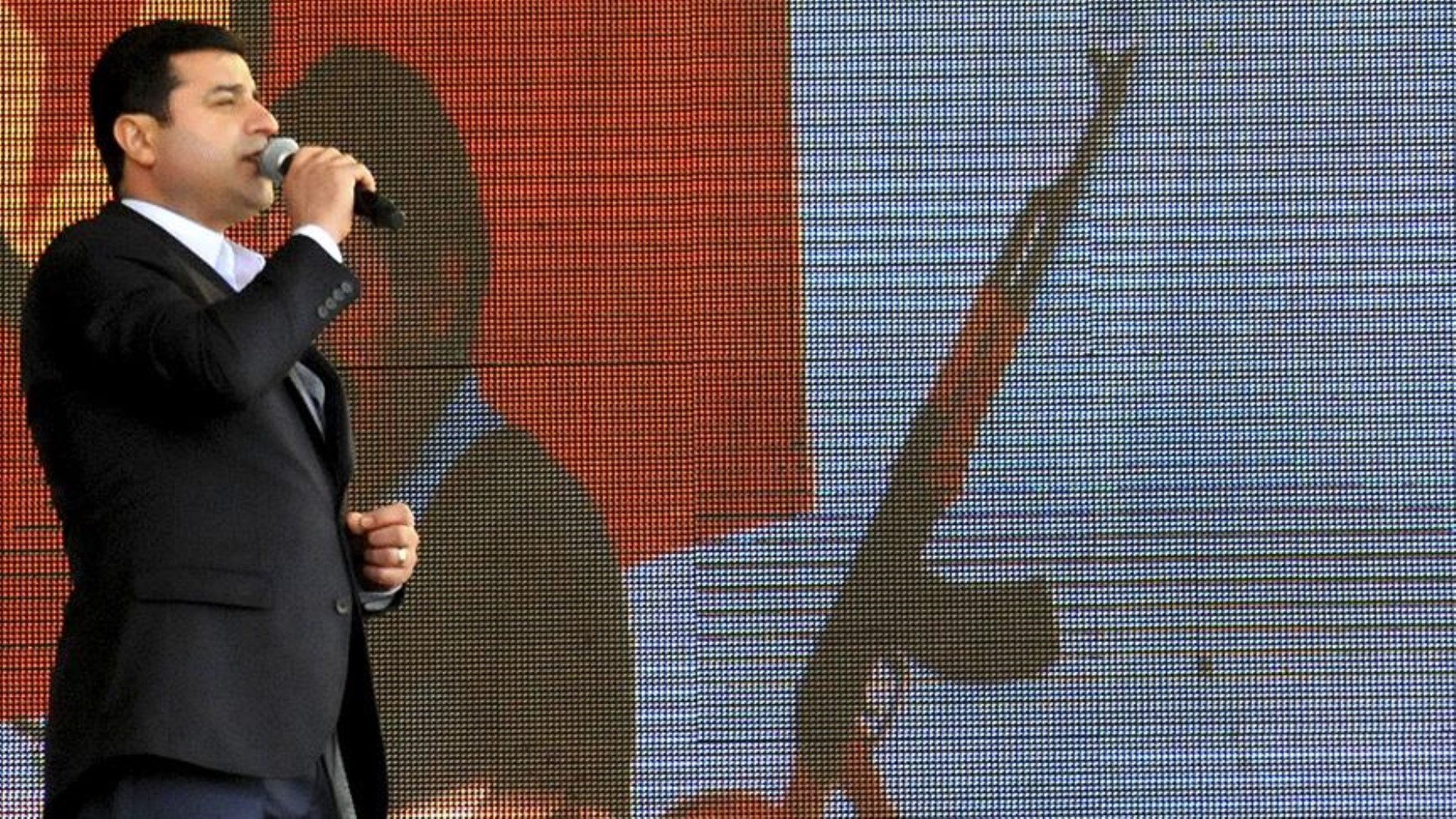 Demirtaş'tan Öcalan çağrısı: 'Keşke konuşabilse'