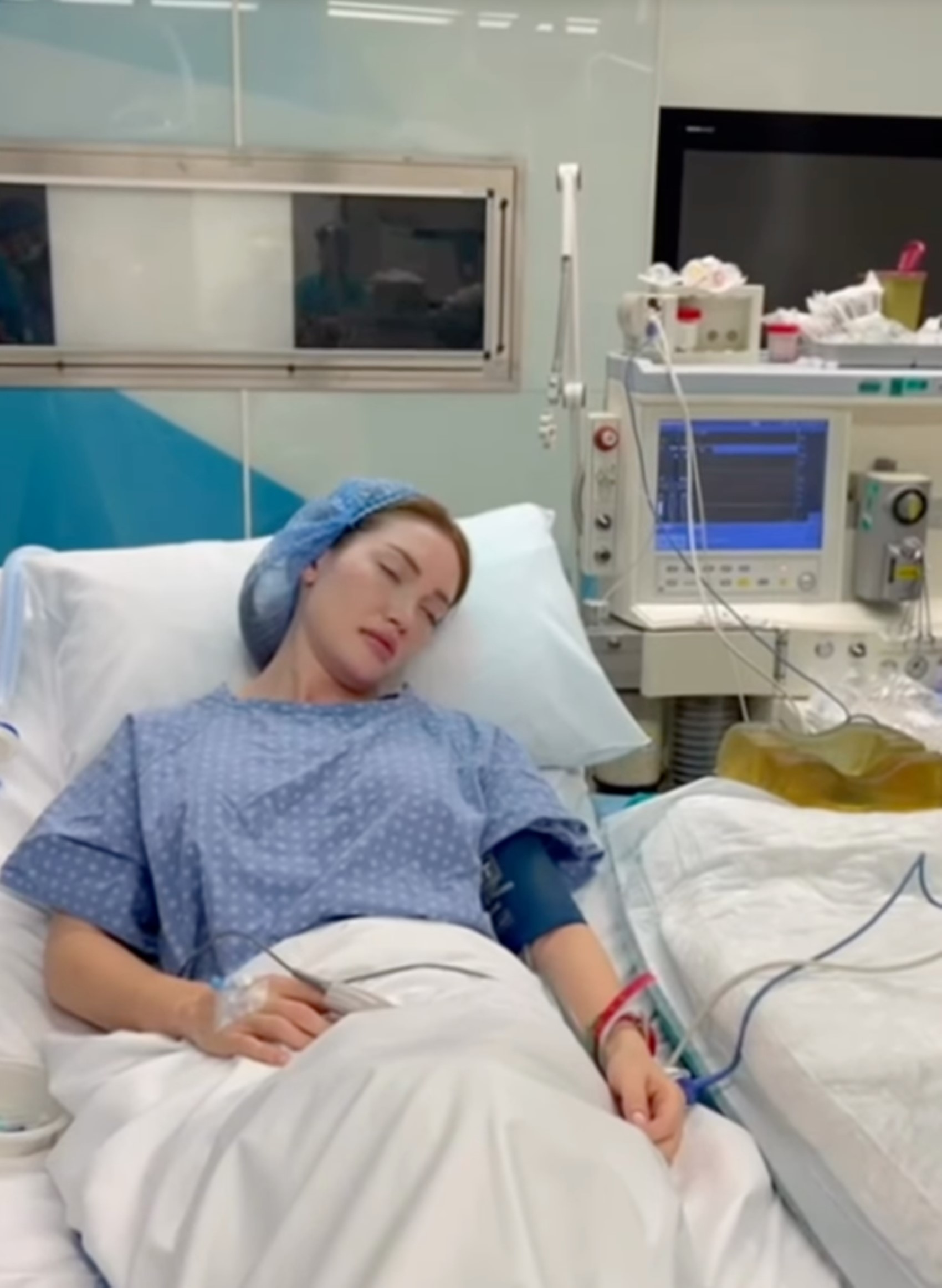 Danla Bilic’in 5. ameliyatından çıkan madde şoke etti! Takipçilerini uyardı: 'Yaptırmayın'