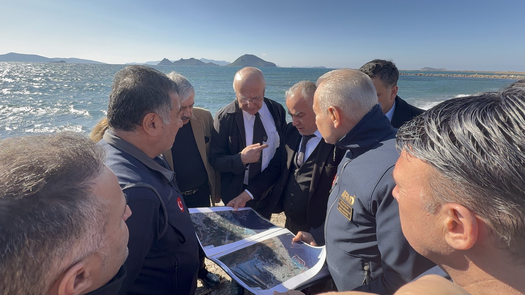 Dichiarazioni sullo tsunami dal Direttore Generale per i Terremoti e la Riduzione del Rischio, Prof. Dr. Tatar: 'Un effetto distruttivo'