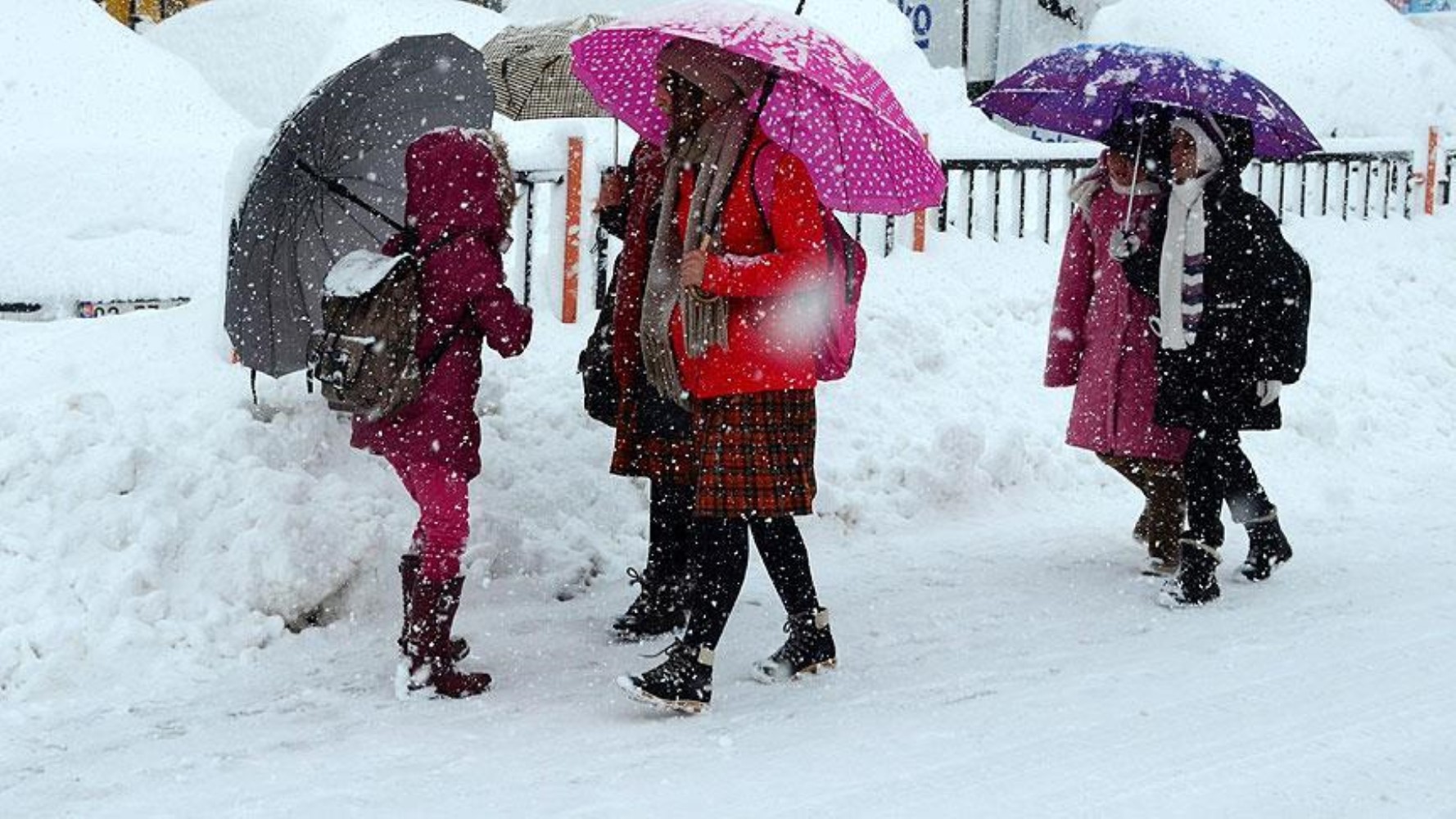 Gözler yeniden Valilikte! İstanbul'da yarın okullar tatil mi?