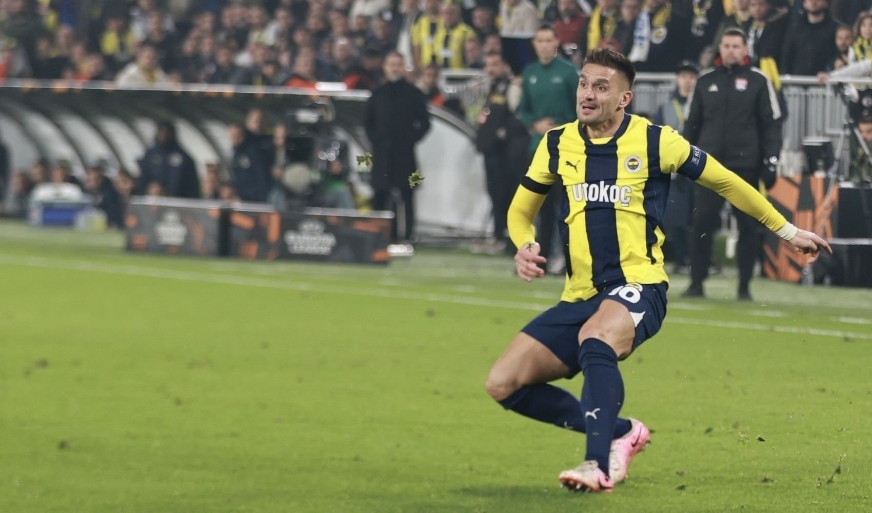 Tadic gelecek sezon Fenerbahçe’de kalacak mı? İşte son durum…