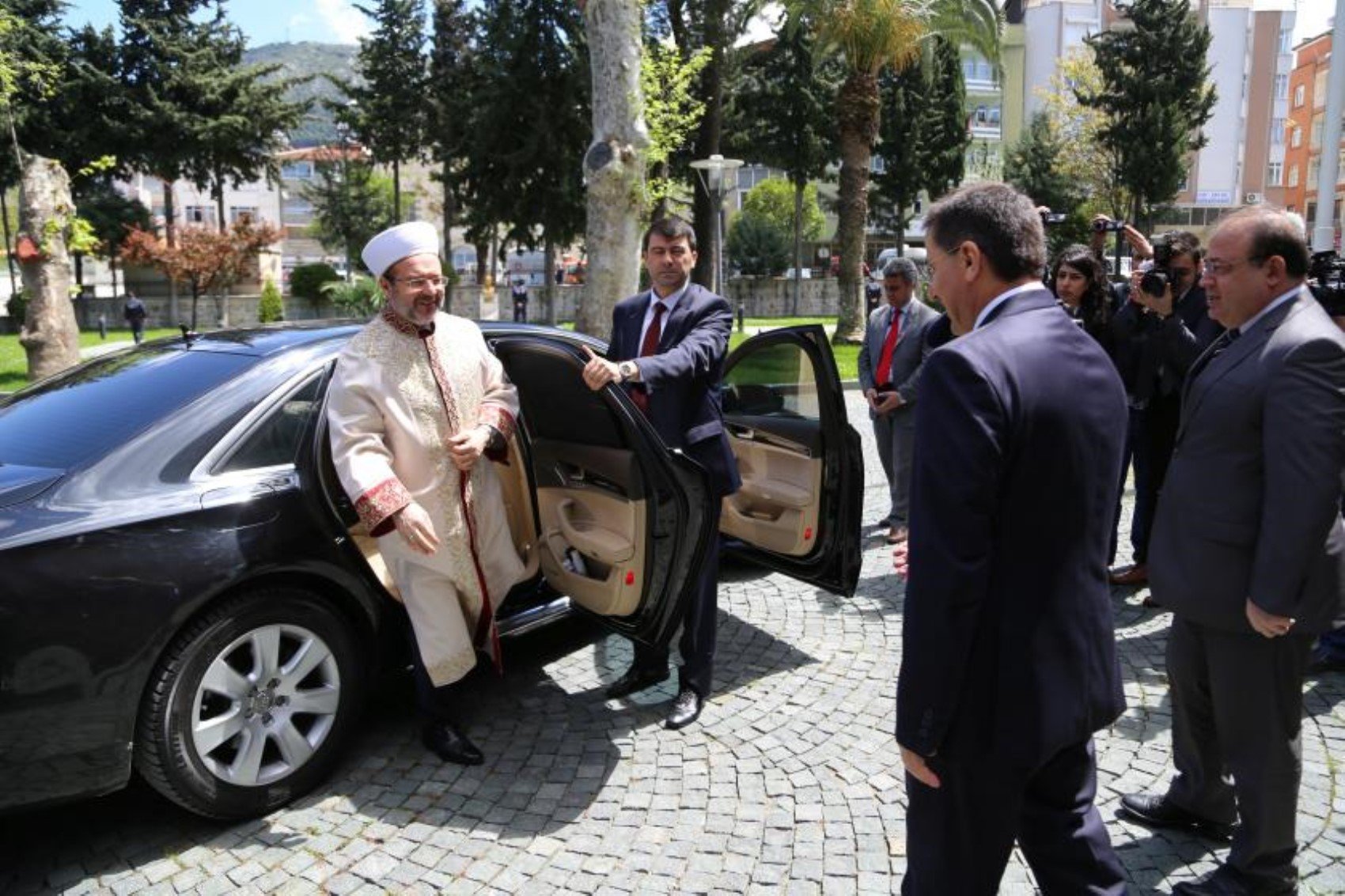 'Bir kayıp Audi' vakası: Diyanet İşleri Başkanı Ali Erbaş'ın arabasına ne oldu?