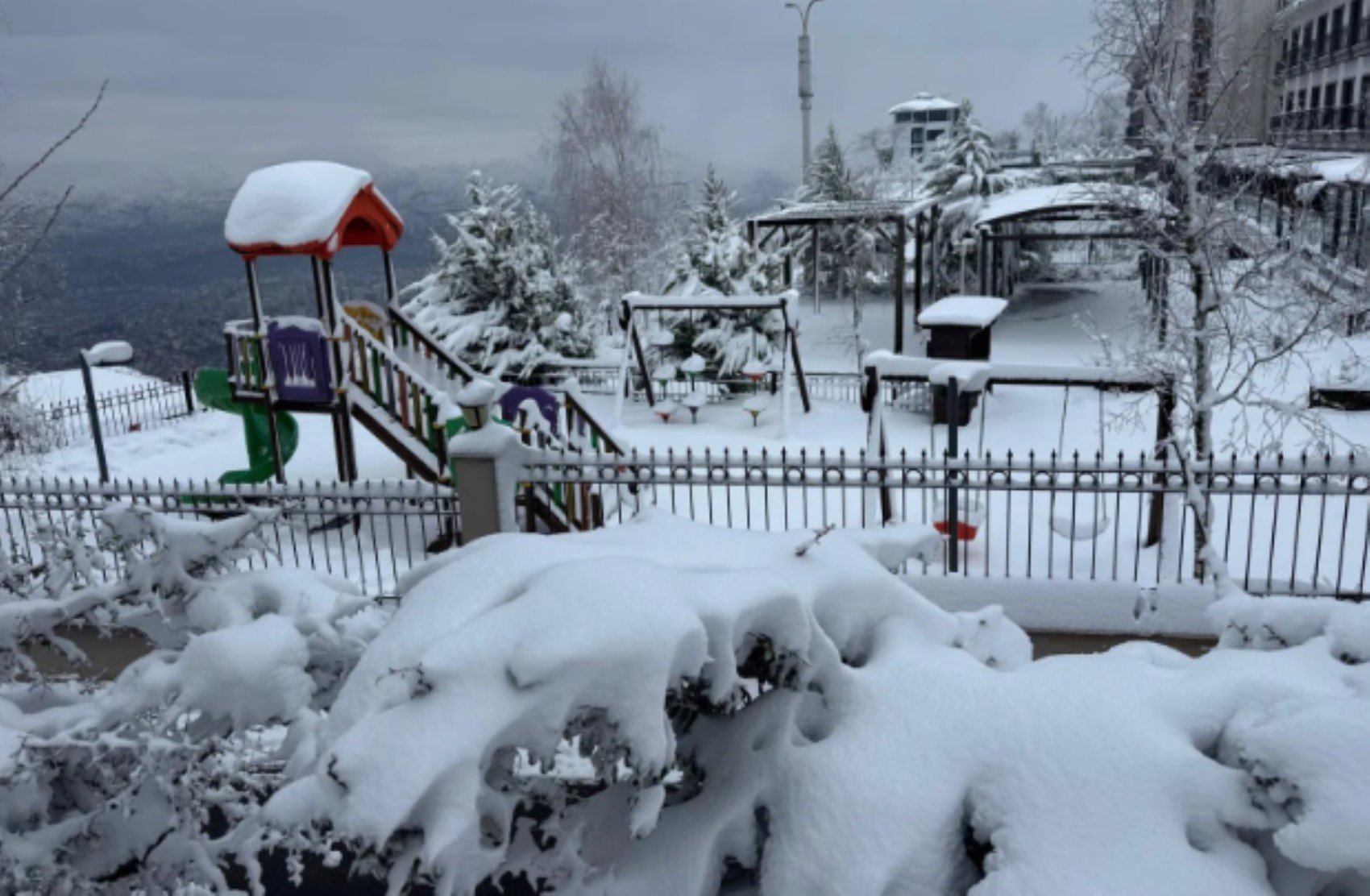 20 Şubat Perşembe günü hangi il ve ilçelerde okullar tatil oldu?