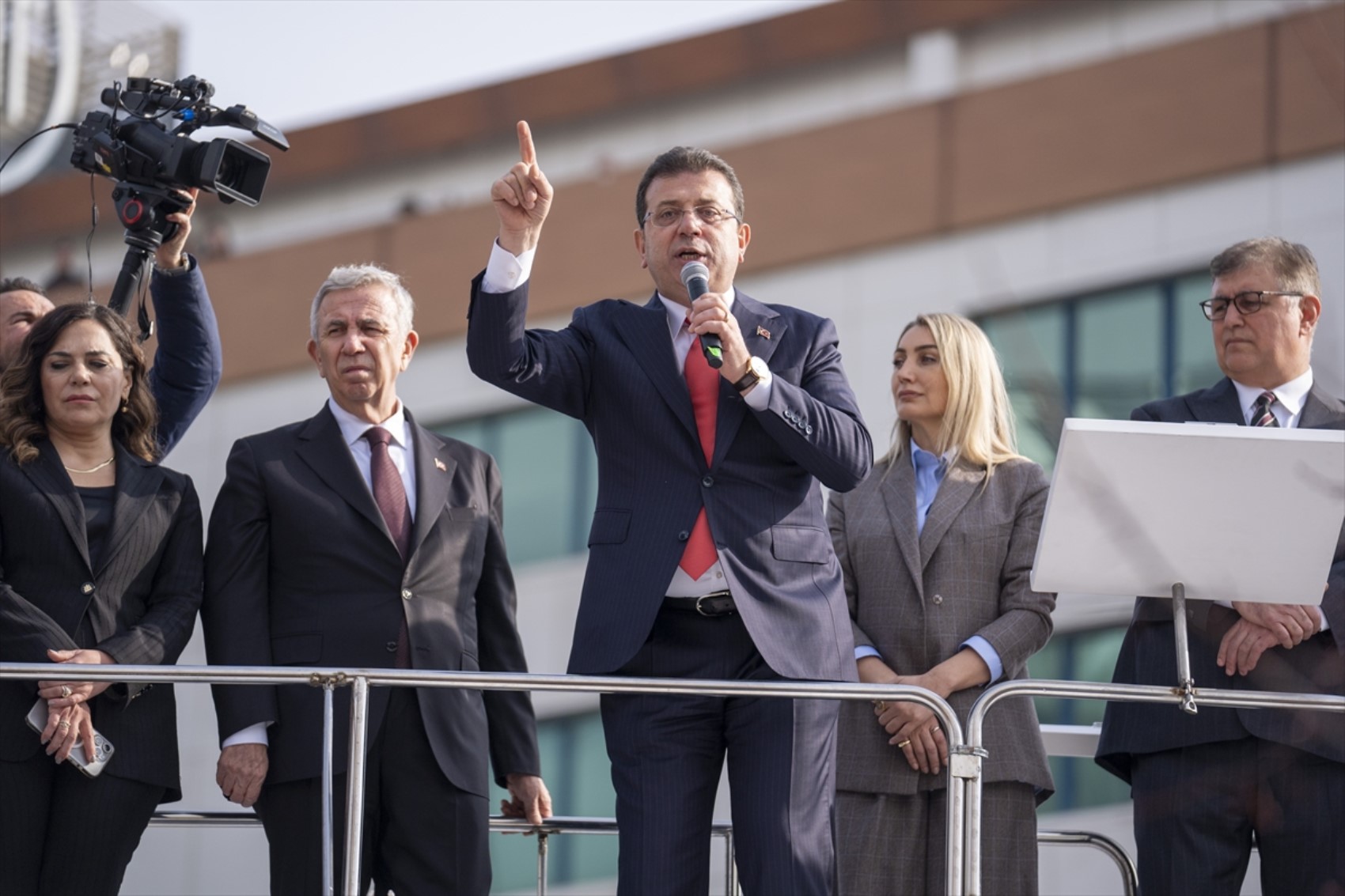 AKP'nin erken seçim tarihi kulislerden sızdı: 'Her halükarda ikinci tura kalacak'