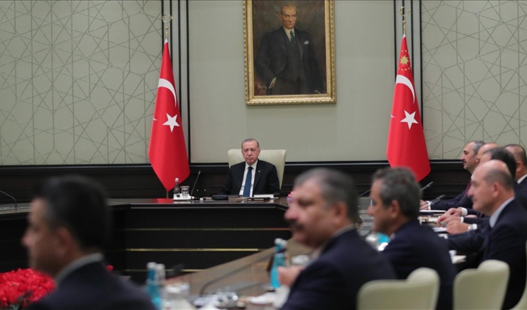 Kabine yarın Saray'da toplanıyor: Gündemde hangi başlıklar var?