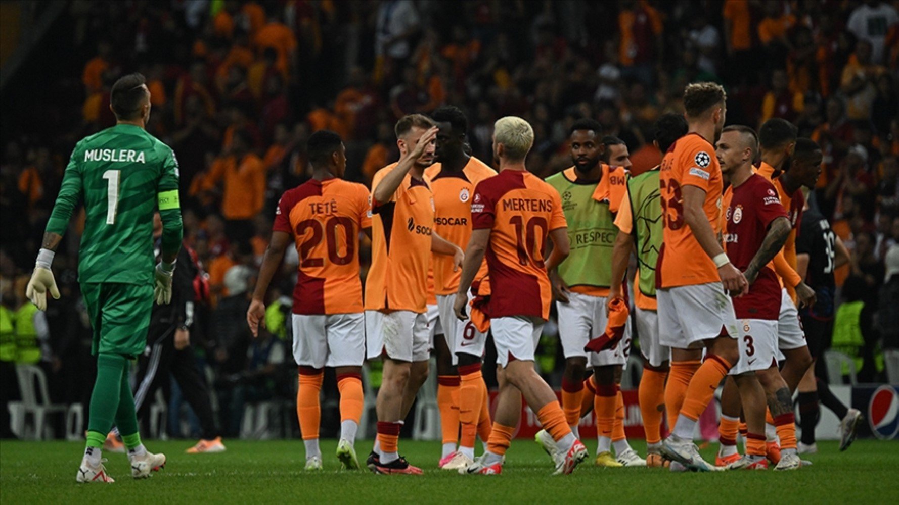 Muhtemel 11'ler! Galatasaray - AZ Alkmaar maçı saat kaçta? Avrupa Ligi Galatasaray - AZ Alkmaar maçı hangi kanalda?