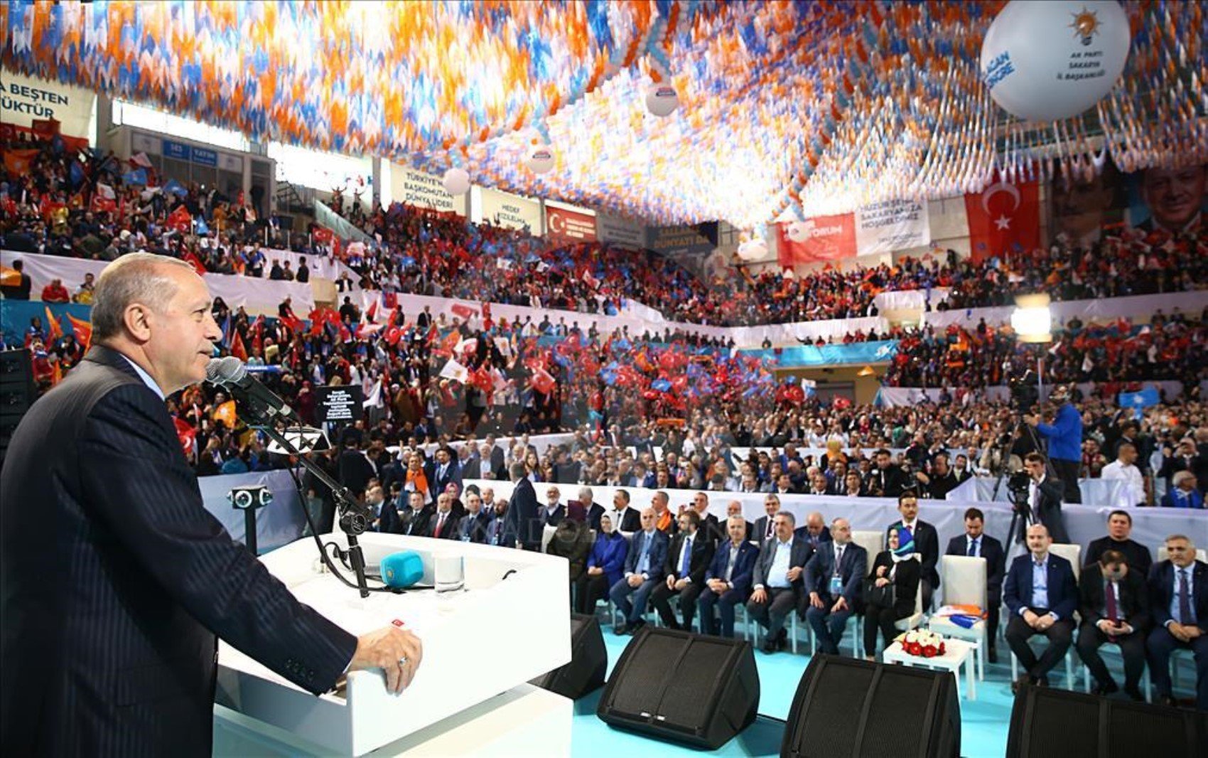 Ankara kulisleri bu iddiayı konuşuyor: İktidar cephesinde 360 vekil hareketliliği... CHP'den AKP'ye vekil transferi iddiası