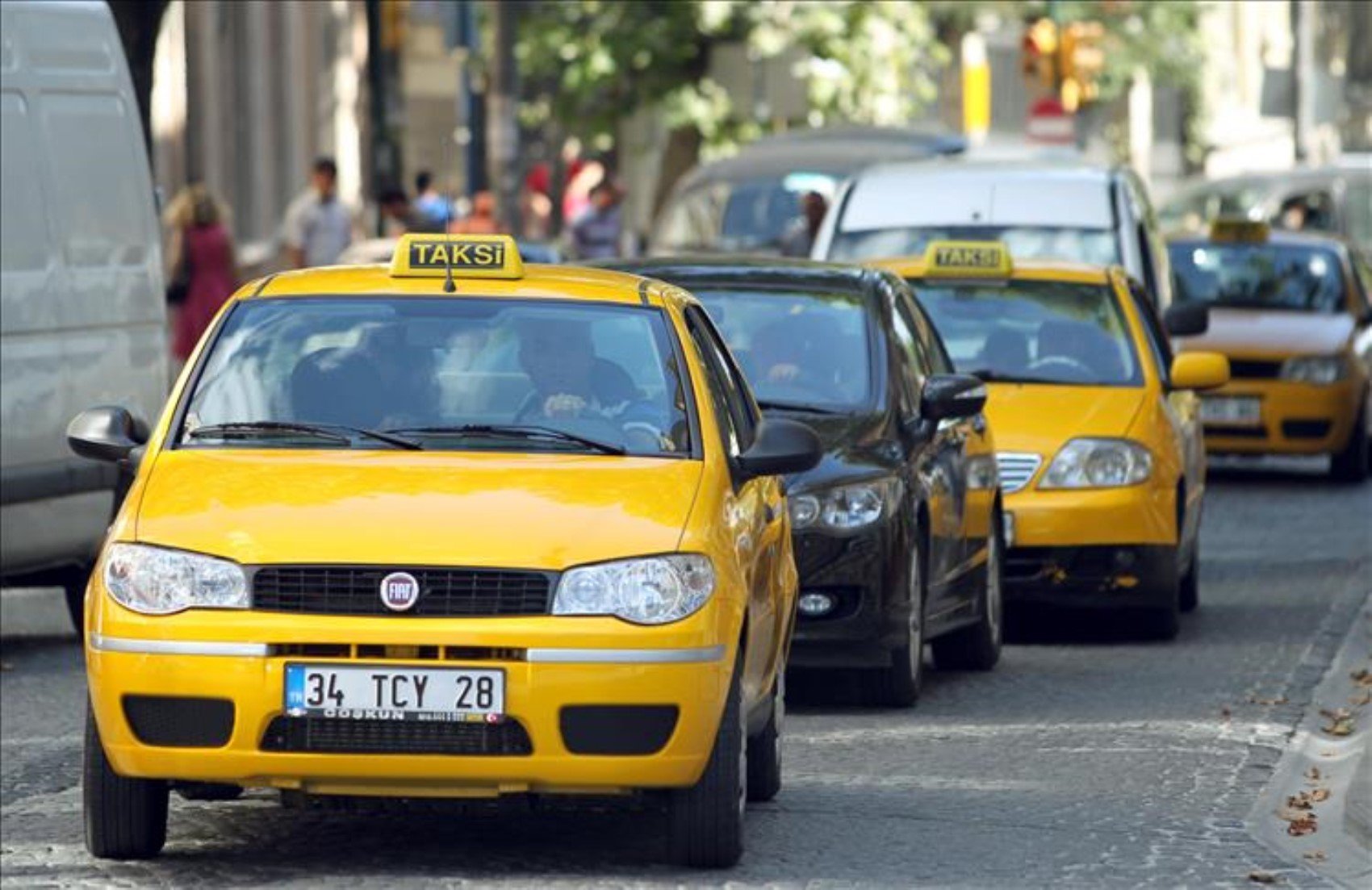 Taksilerde yeni dönem: O sistem zorunlu hale geliyor! Bunu yapmayan trafiğe çıkamayacak