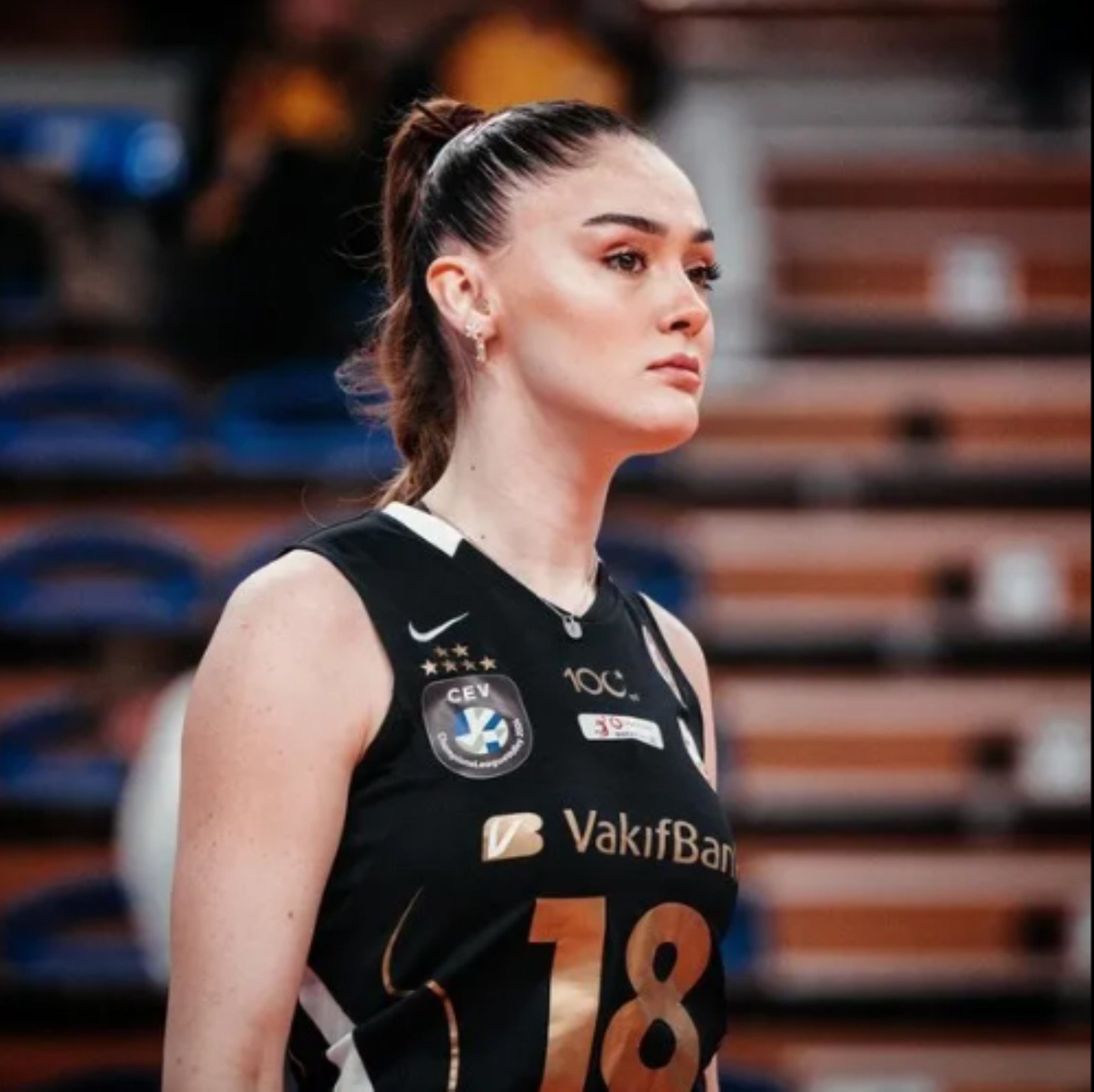 VakıfBank, Zehra Güneş ile sözleşme yeniledi